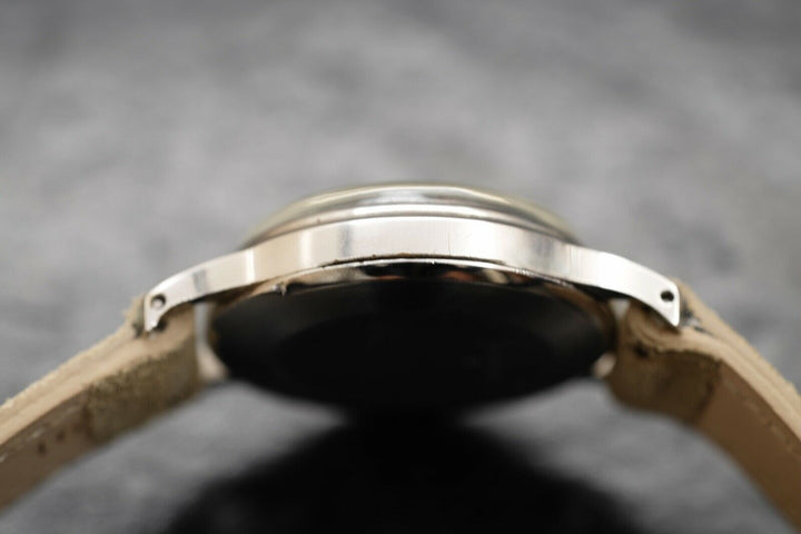 ジャガールクルト　ヴィンテージ ミリタリーウォッチ センターセコンドcal.p478