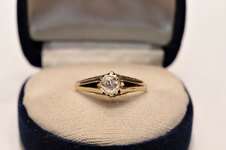アンティーク 18K ナチュラルローズカットダイヤモンドのソリテールリング