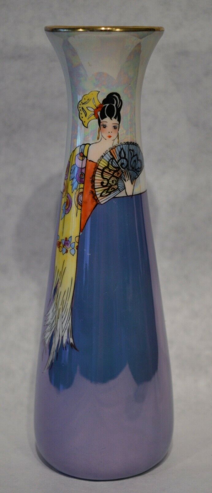 Great & scarce Art Deco lady with fan Noritake blue luster 21.5 cm vase c.1920’s