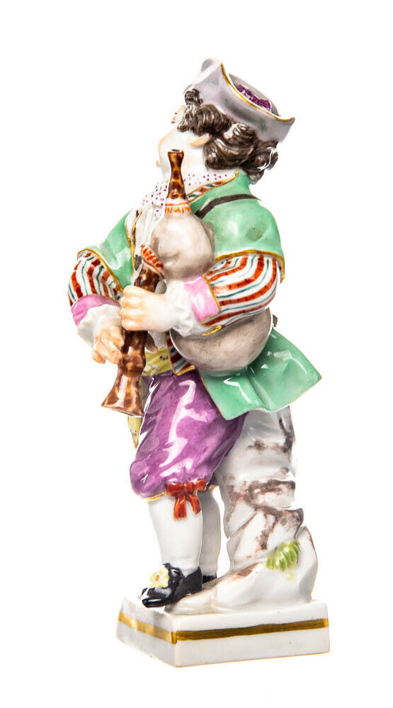 マイセン人形　バグパイプを持った園芸少年　1970年以降