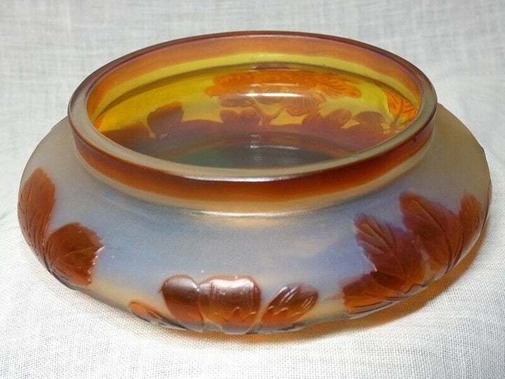  Vide poche ou coupe, pate de verre signée " Gallé " école de Nancy Art Nouveau