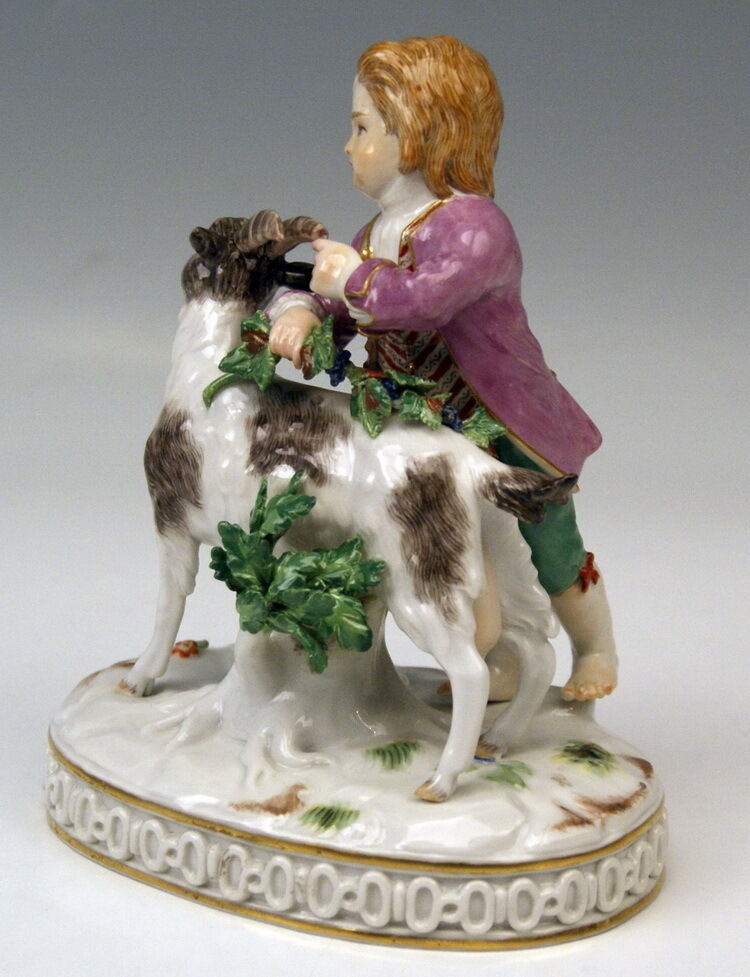 MEISSEN FIGUR SCHÄFER MIT ZIEGE SHEPHERD WITH GOAT J. C. SCHOENHEIT MNR: 61270
