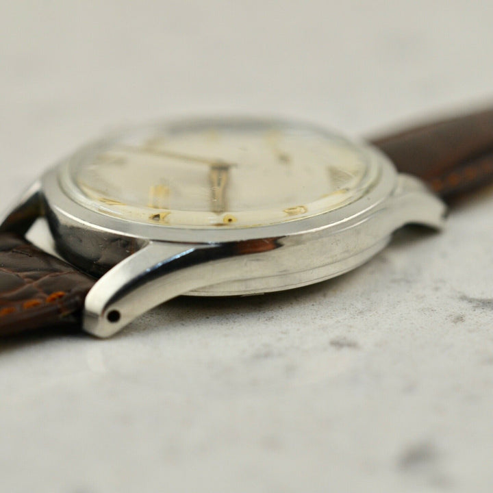 Vintage C.1951 Omega Jumbo Calatrava ref. 2639-8 cal. Ω 265 watch in steel