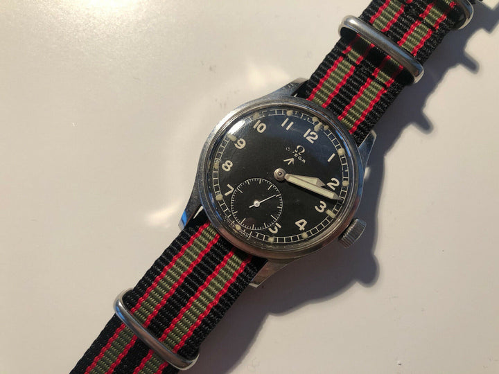 オメガ　ミリタリーヴィンテージ RAF ダーティ・ダース