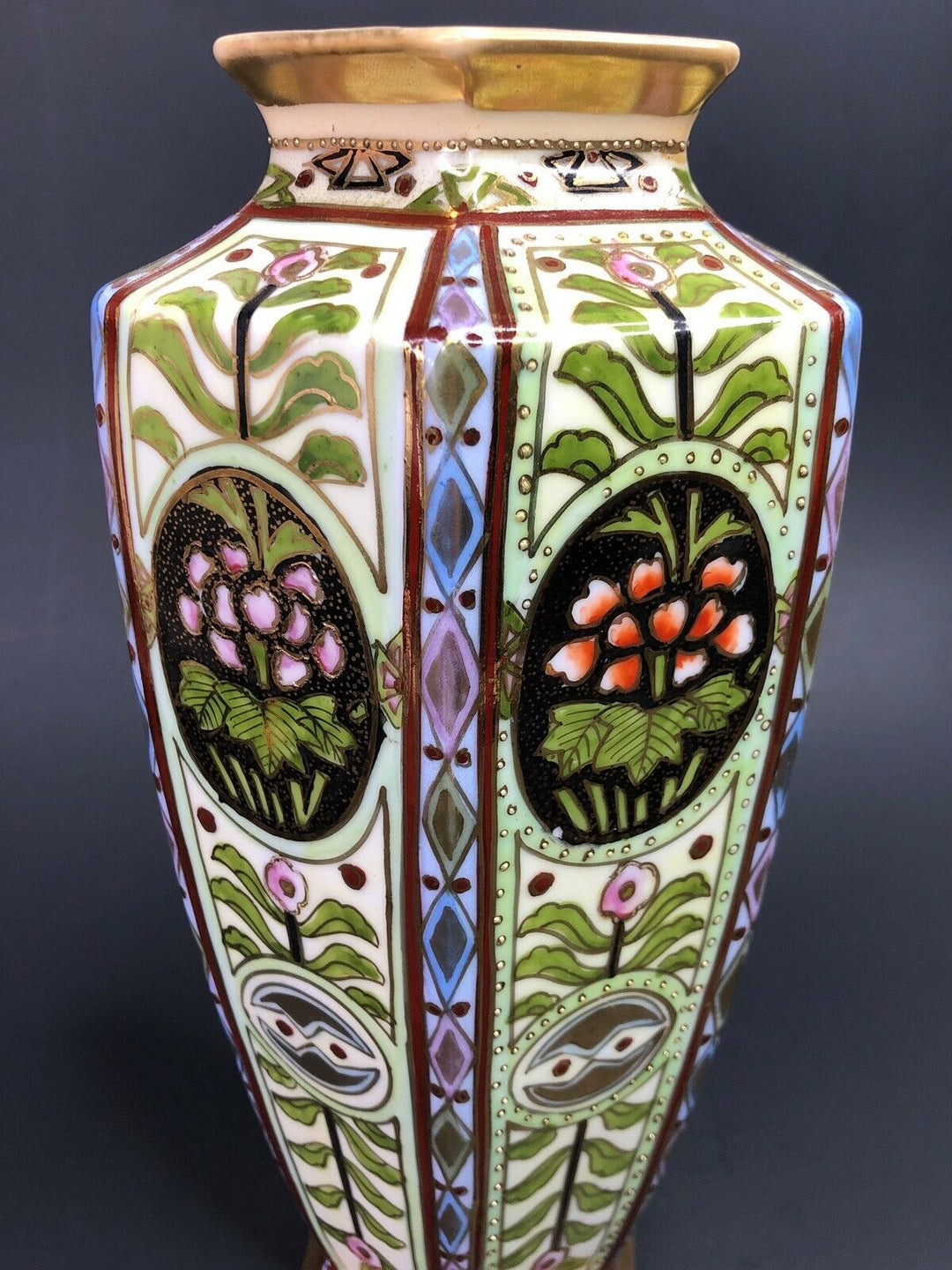 Early 9” NIPPON Noritake Porcelain Beaded Moriage Enamel Floral Art Vase Signed