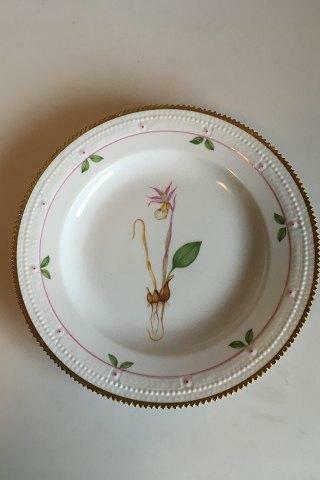 Royal Copenhagen Flora Danica Dinner Plate No 735/3549