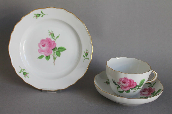 マイセン(Meissen)　カップ・ソーサー・プレート　ピンクローズ　金縁