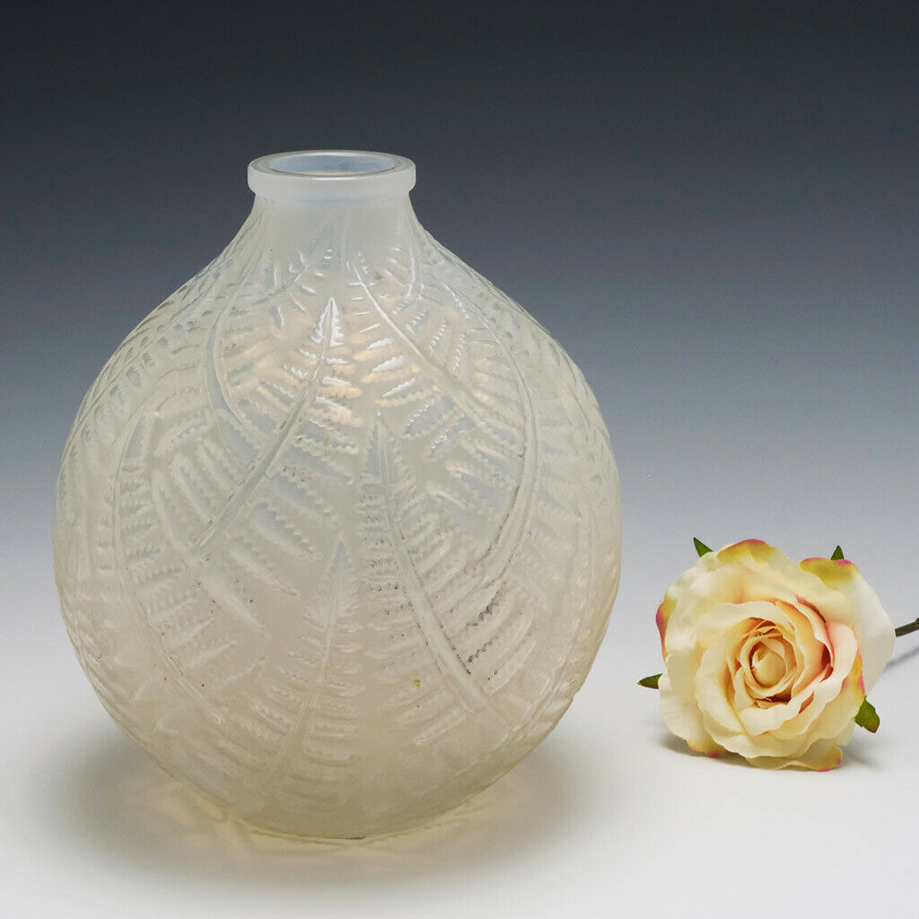 Opalescent Rene Lalique Espalion Vase Designed 1927 Marcilhac 996