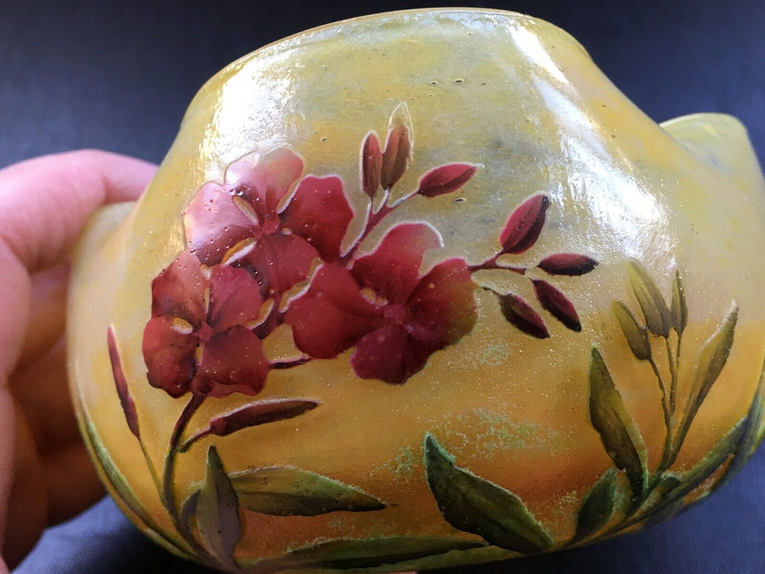 ドーム兄弟（ドームナンシー）ローリエローズの花の器型（ボウル）花瓶