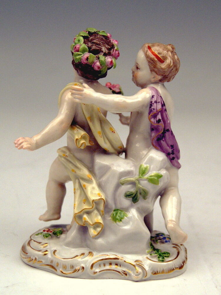 MEISSEN FIGUR GRUPPE TANZENDES PUTTI PAAR 2 OF DANCING CHERUBSMNR: 2990 UM 1900