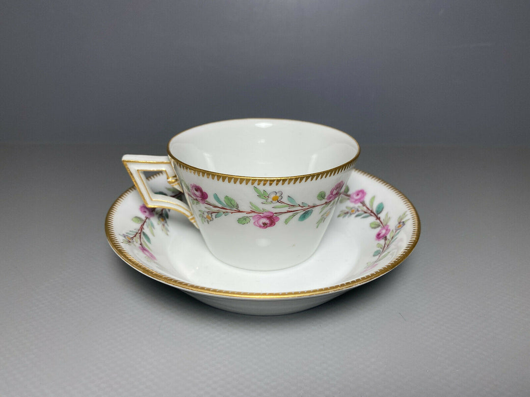 KPM BERLIN GEDECK TASSE UT BLUMEN ROSEN GOLD FLEURS EN TERRASSE? 1.WAHL UM 1780