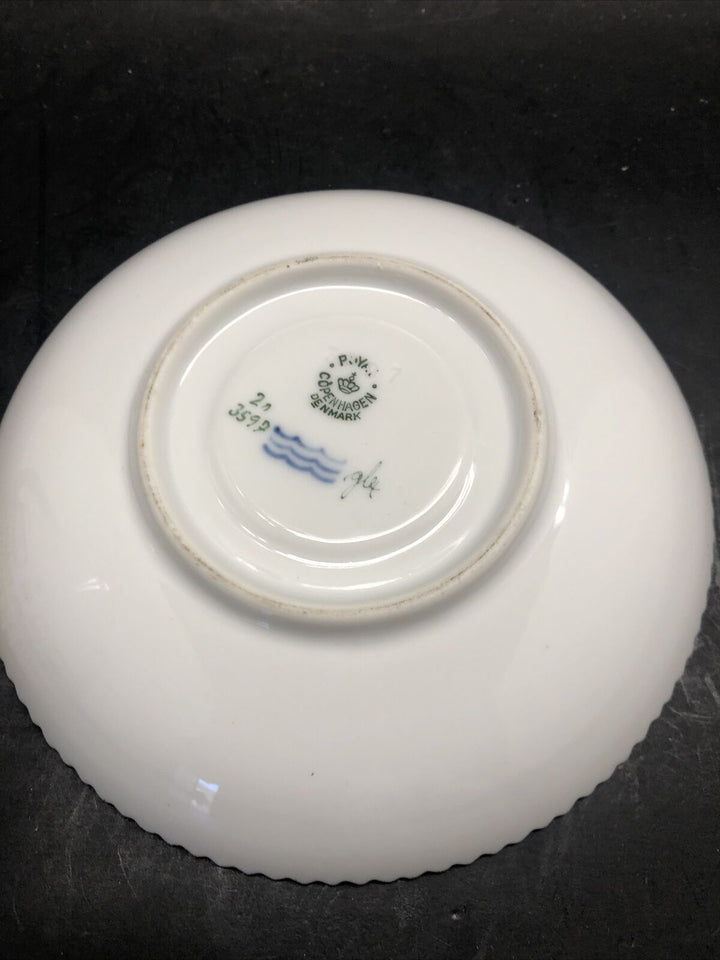 ロイヤルコペンハーゲン　フローラダニカ　コーヒーカップ＆ソーサー　No 20/3597