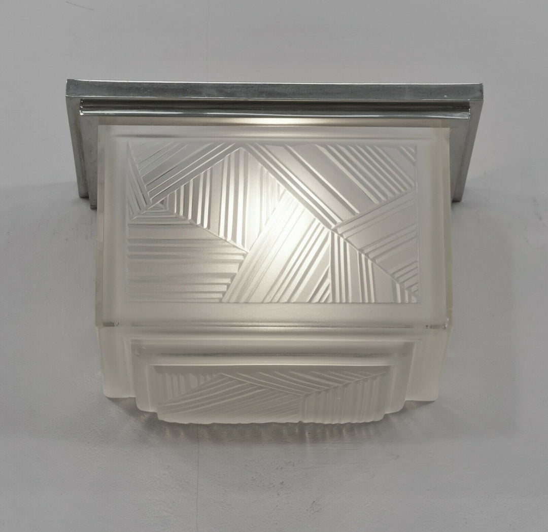 SABINO : FRENCH 1930 ART DECO WALL SCONCE ...... chandelier lamp daum era France