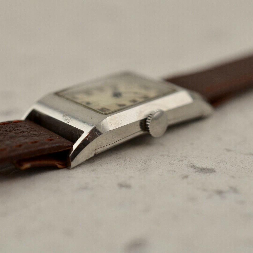C.1930 Vintage Zenith Curvex Tank watch Breguet dial cal. 8 3/4 in steel