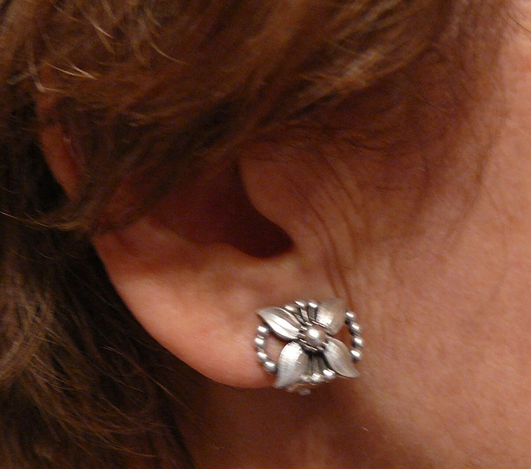 Boucles oreille argent Fleur 1998 GEORG JENSEN Sterling Silver Dogwood Earclips