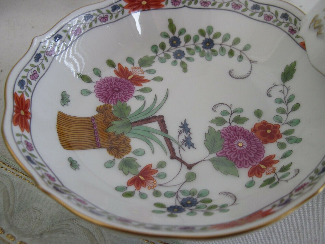 Schöne Meissen Moccatasse mit Indischen Blumen, Garbenmuster