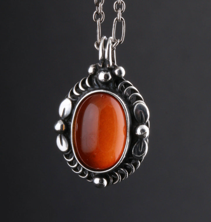 GEORG JENSEN Sterling Silver Pendant Of The Year 1995 w. Amber. DENMARK. 3412195