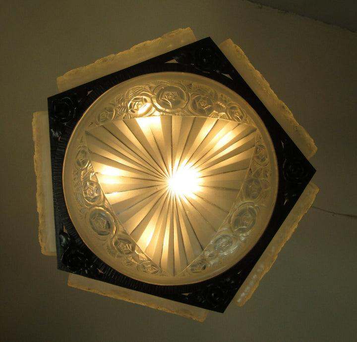STUNNING FRENCH ART DECO CHANDELIER 1925 OF DAVID GUERON ( DEGUE )