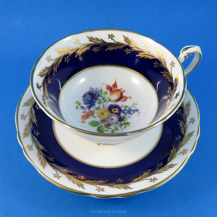 パラゴン　コバルトの縁に花柄のカップ&ソーサー