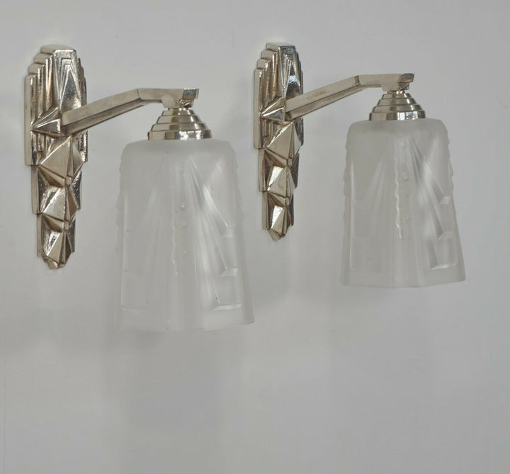 MULLER FRERES : PAIR OF 1930 FRENCH ART DECO WALL SCONCES ..... lights lamp 1925
