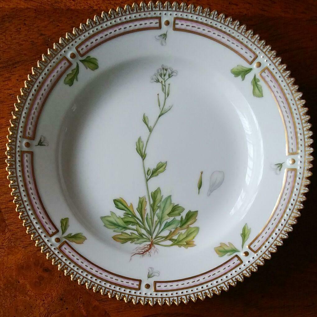 Flora Danica Plate 17cm Cake Plate