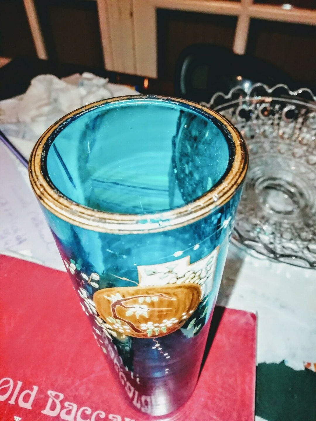 Eugène Rousseau, & BACCARAT. Vase rouleau en cristal bleu émaillé, monté bronze.