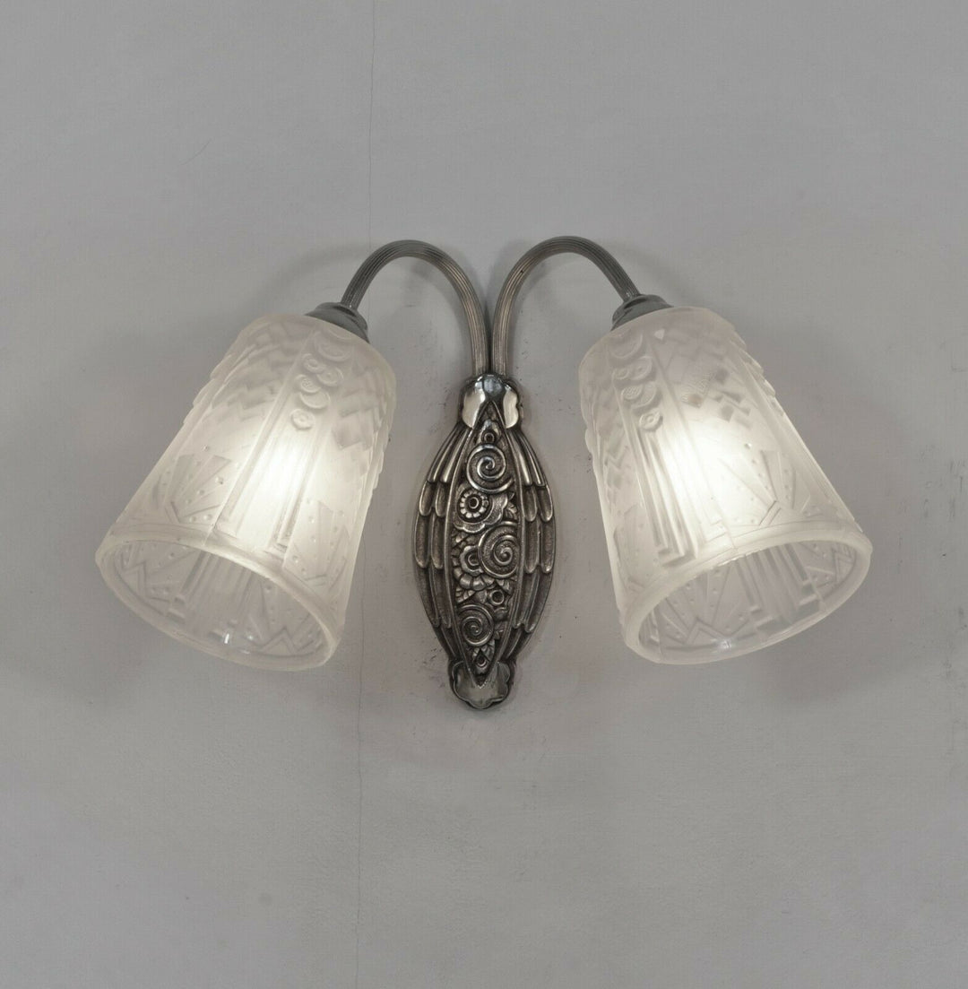 MOUYNET & MULLER : PAIR OF 1930 FRENCH ART DECO WALL SCONCES . lamp 1925 France