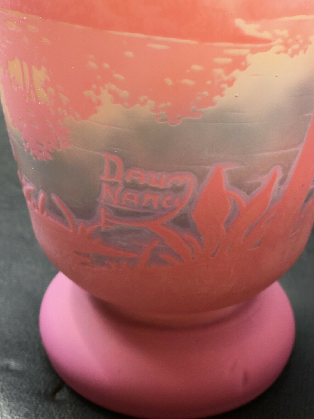 ドーム兄弟(DAUM NANCY)　水辺の風景の花瓶　1900年代　アールヌーボー作品のサイン