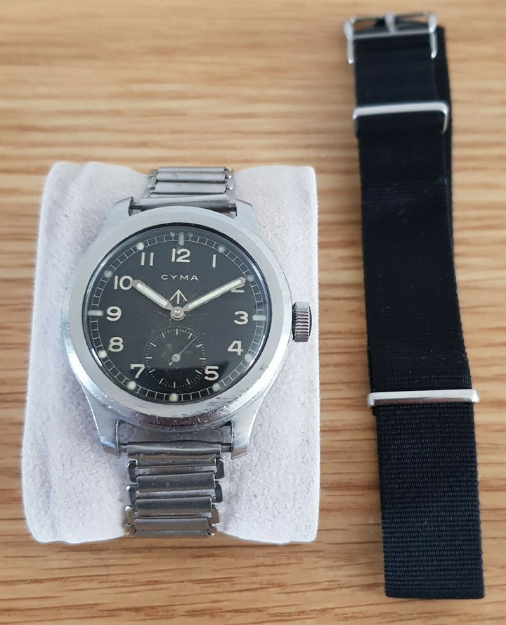 オーバーホール済み　WW2  シーマ　WWW  ミリタリー　参考番号234 メンズ　ダーティ・ダース　腕時計