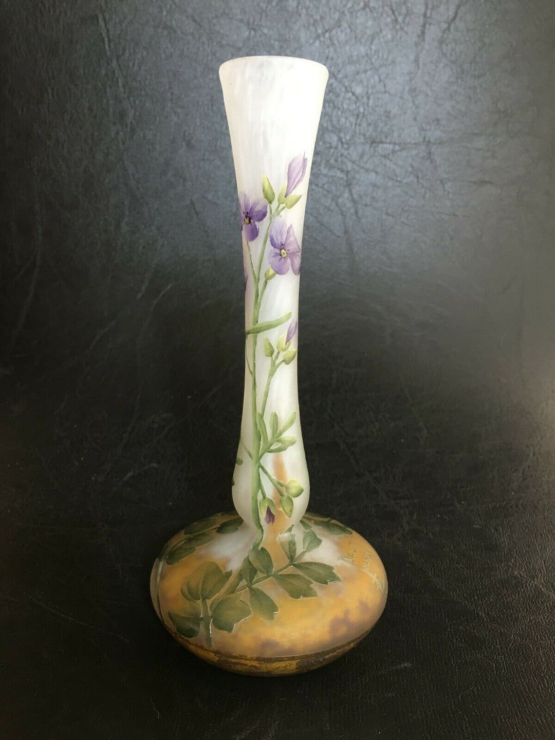ドーム兄弟(DAUM NANCY)大根の花のくびれ型花瓶 1900年代