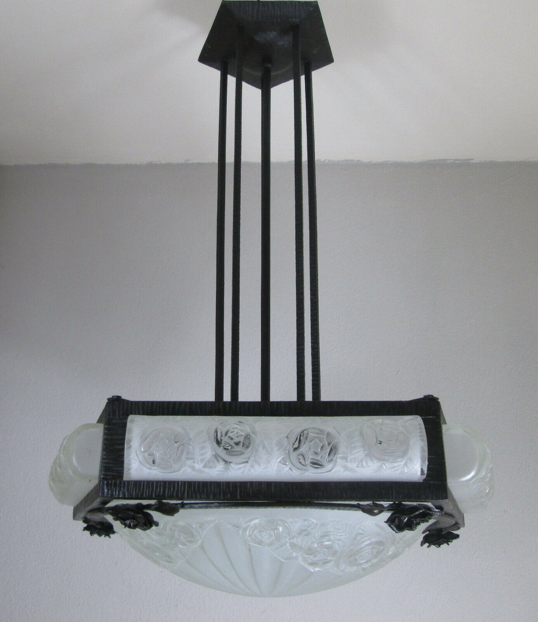 STUNNING FRENCH ART DECO CHANDELIER 1925 OF DAVID GUERON ( DEGUE )