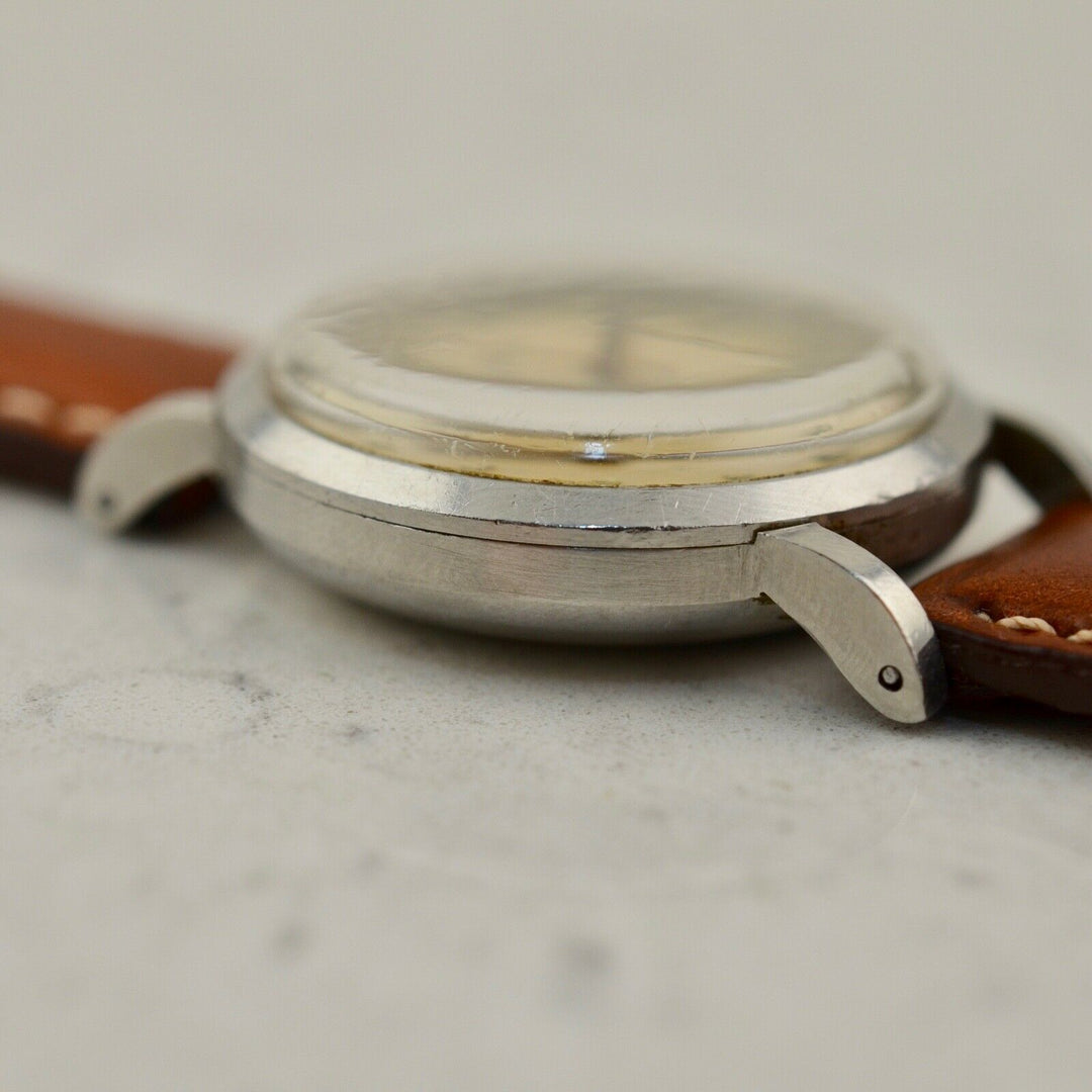 1955年　ヴィンテージ IWCシャフハウゼン　オートマチック　カラトラバ　腕時計 cal.85 スチール製