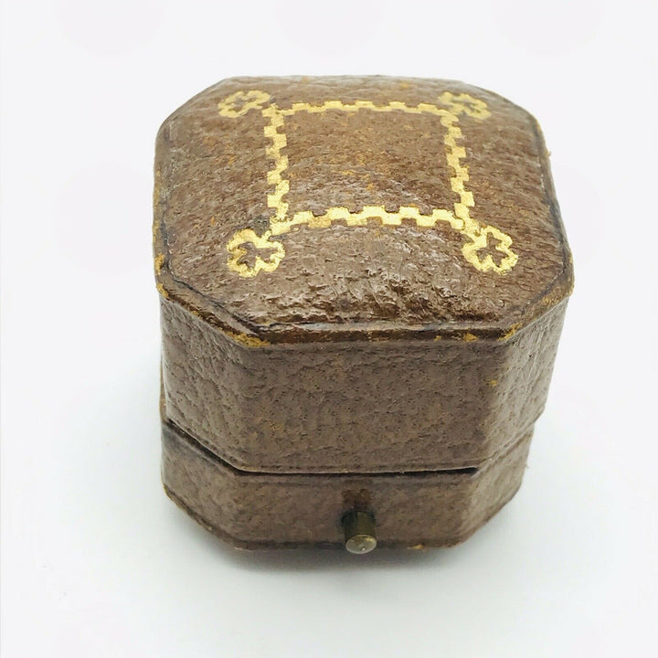 ANTIQUE/VINTAGE RING BOX JEWELLERY DISPLAY JEWELRY PRESENTATION CASE D&J WELLBY