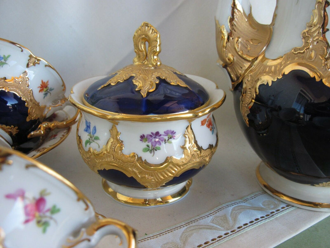 マイセン、Bフォームコーヒーセット、花々と金彩 – アンティーク