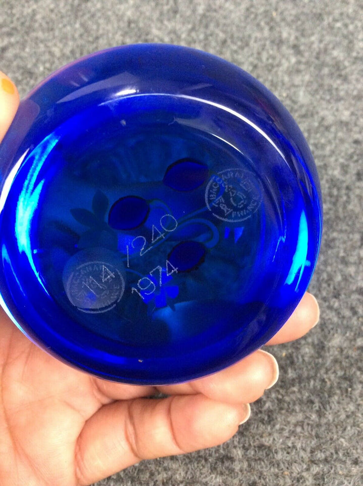 Vintage 1974 Baccarat limited edition strawberry glass paperweight