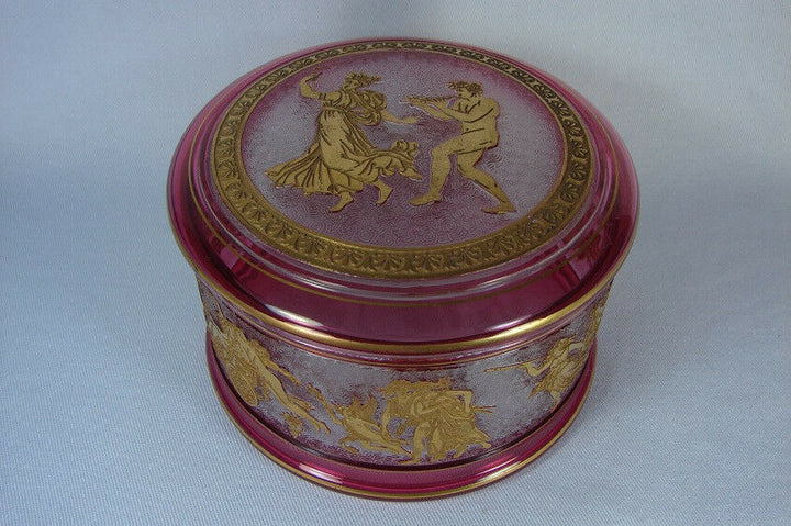 VERY FINE Saint Louis ACID ETCHED GLASS BOX & COVER, CIRCA 1920