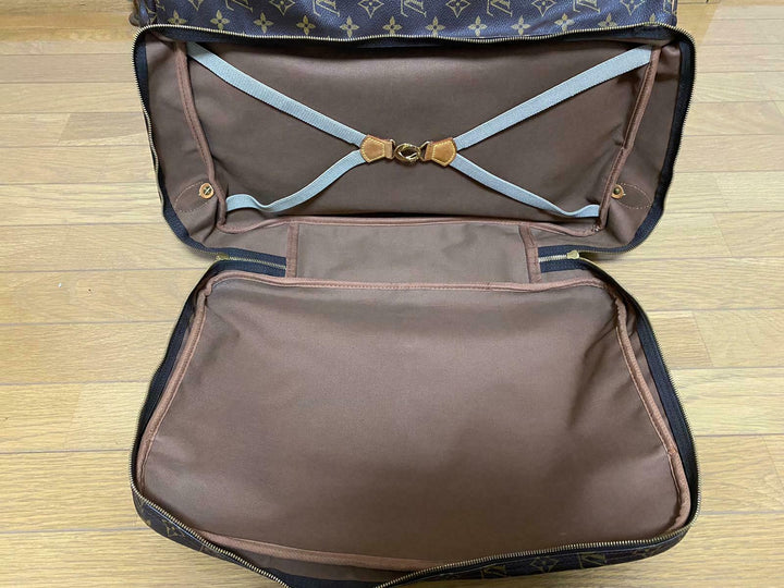 AUTH LOUIS VUITTON MONOGRAM SAC CHASSE HUNTING SHOULDER BAG LV29