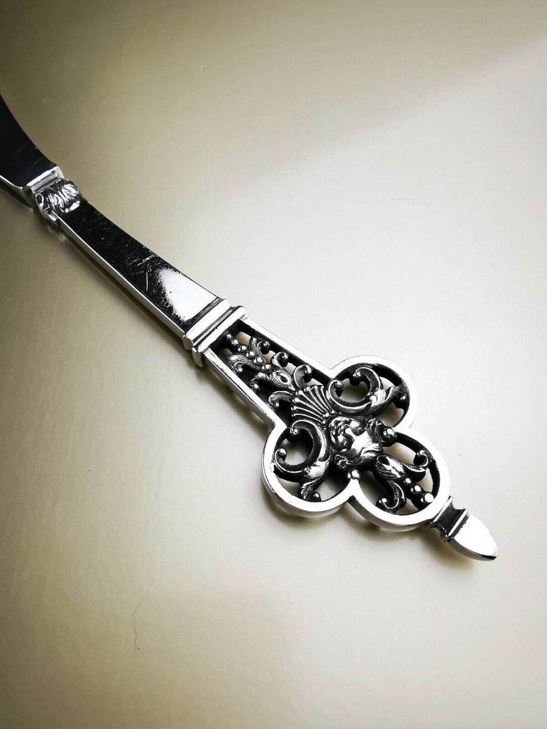 CARDEILHAC - Renaissance Mascaron service knife French antique silver Minerve