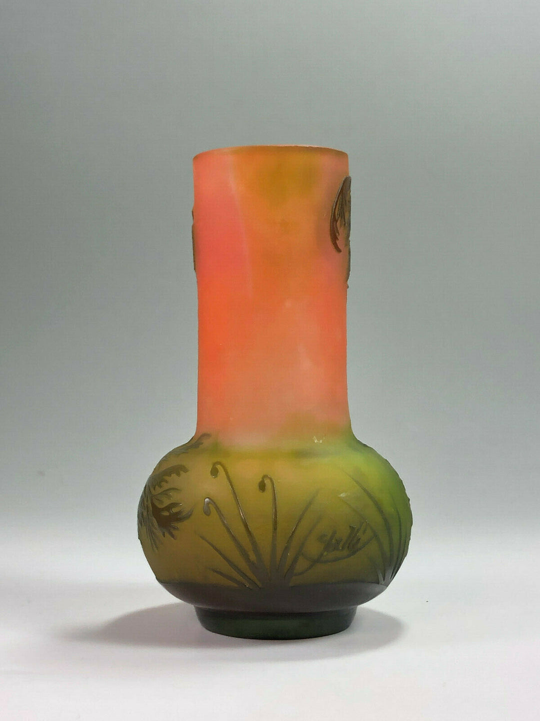 SUPERBE Émile Gallé quatre couleur paysage vase avec fougères et un papillon- afficher le titre d'origine
