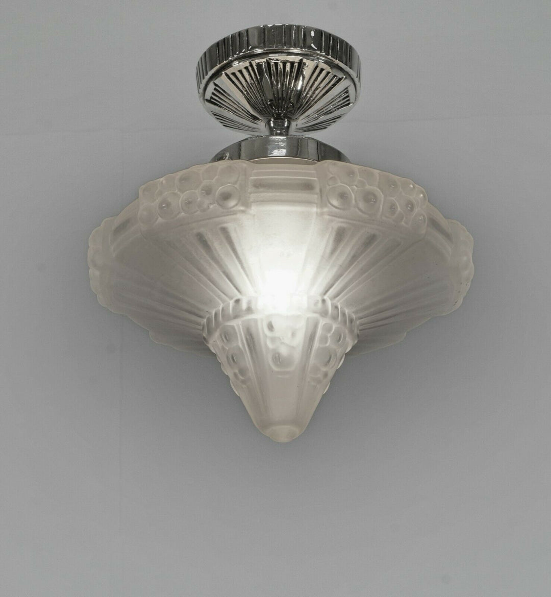 HETTIER & VINCENT : flush mount ..............