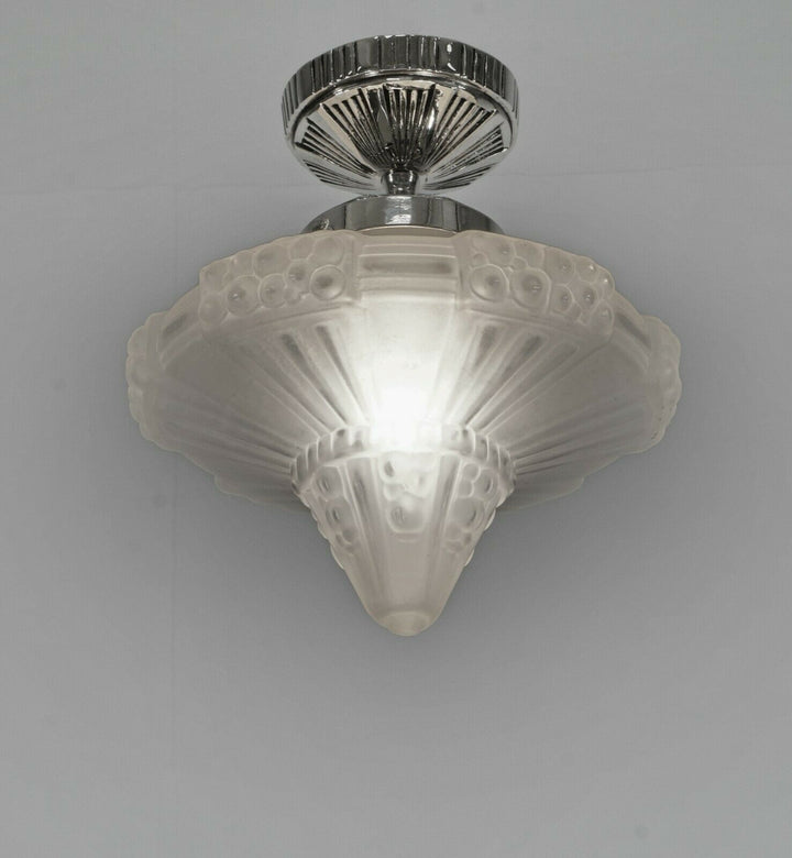 HETTIER & VINCENT : flush mount ..............