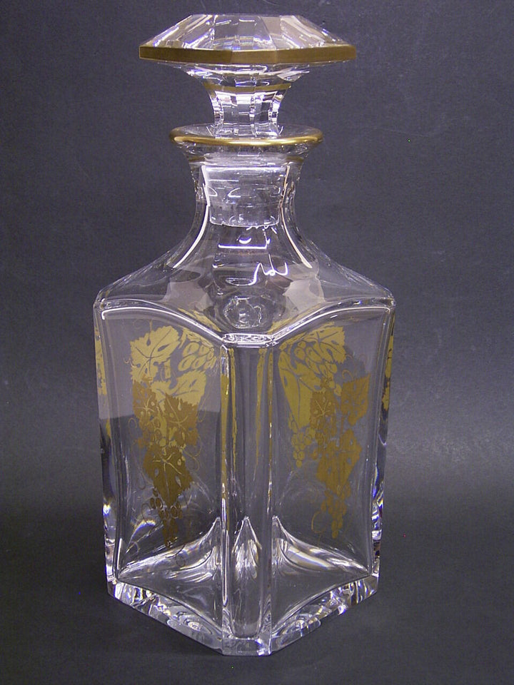 BACCARAT WHISKEY DECANTER: FRANKREICH/FRANCE: KRISTALL: 20.JAHRH. WEINLAUB-DEKOR