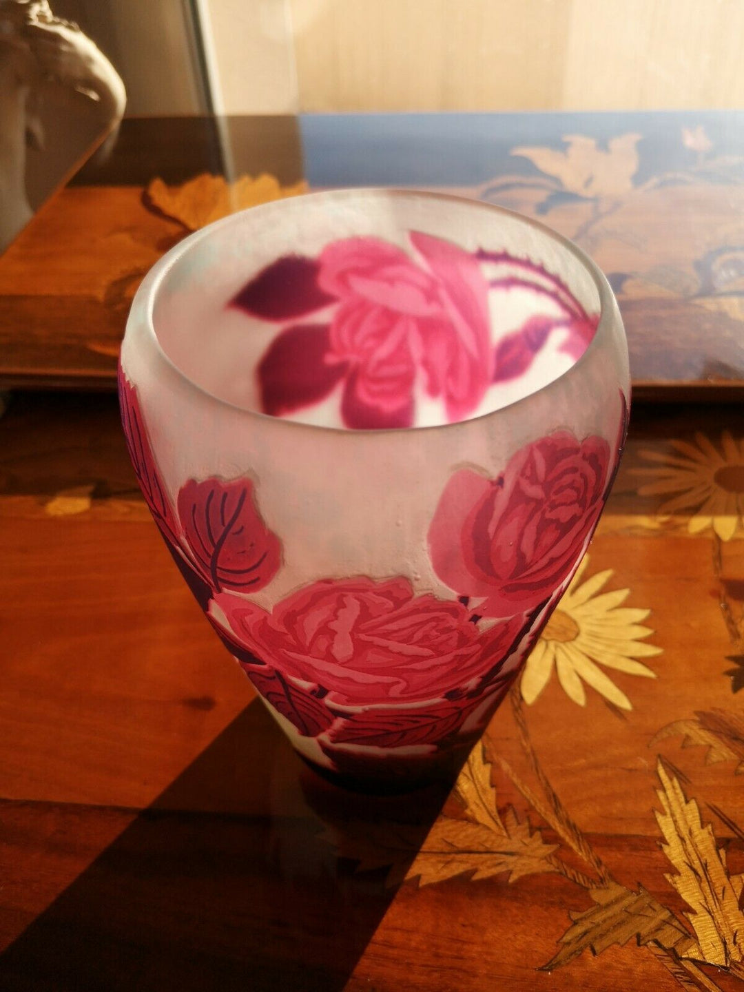 MULLER FRÈRES LUNÉVILLE - Vase aux roses circa 1925 - (DAUM GALLÉ) - NO COPY
