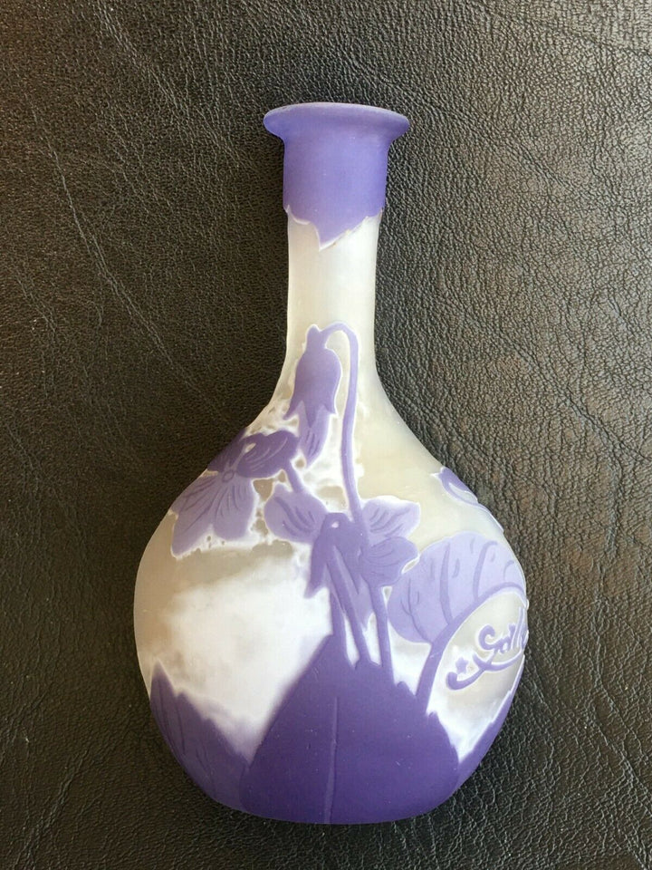 エミールガレ(GALLE)　スミレの花の花瓶 　1900年