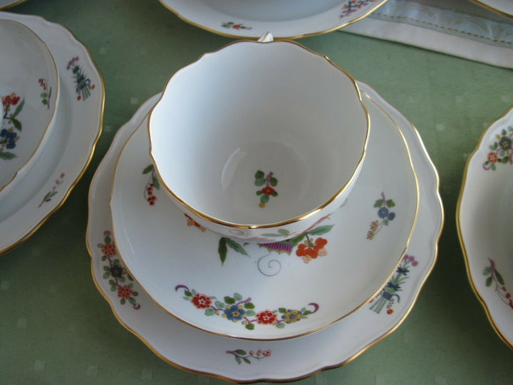 Schöne Meissen Sammeltasse in Dekor Japanischer Schmetterling