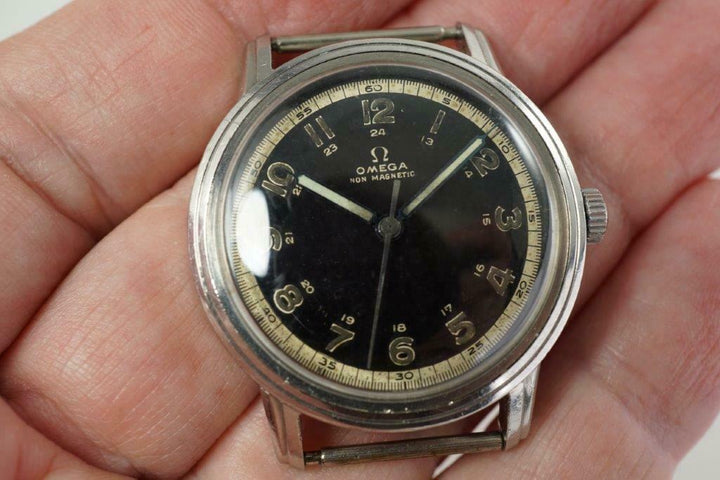OMEGA CK2254 RCAF WORLD WAR II CAL. 30 SCT2.PC STEEL STEPPED CASE DATES 1939