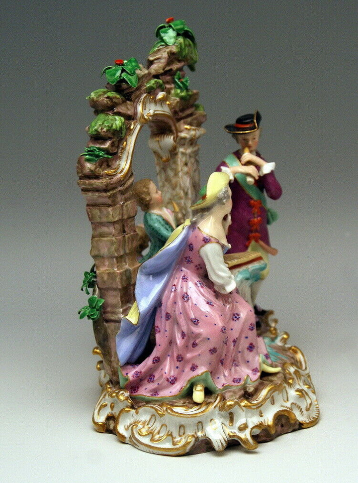 MEISSEN マイセン人形「音楽一家」