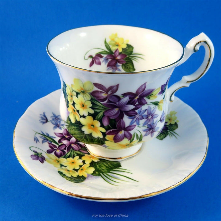 パラゴン　華凜なパープルイエローとブルーのフラワーフェスティバル　カップ&ソーサー