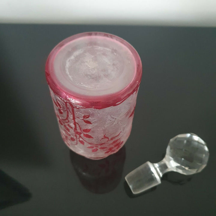  BACCARAT - Flacon Eglantier en Cristal Dégagé A l'Acide XIXè