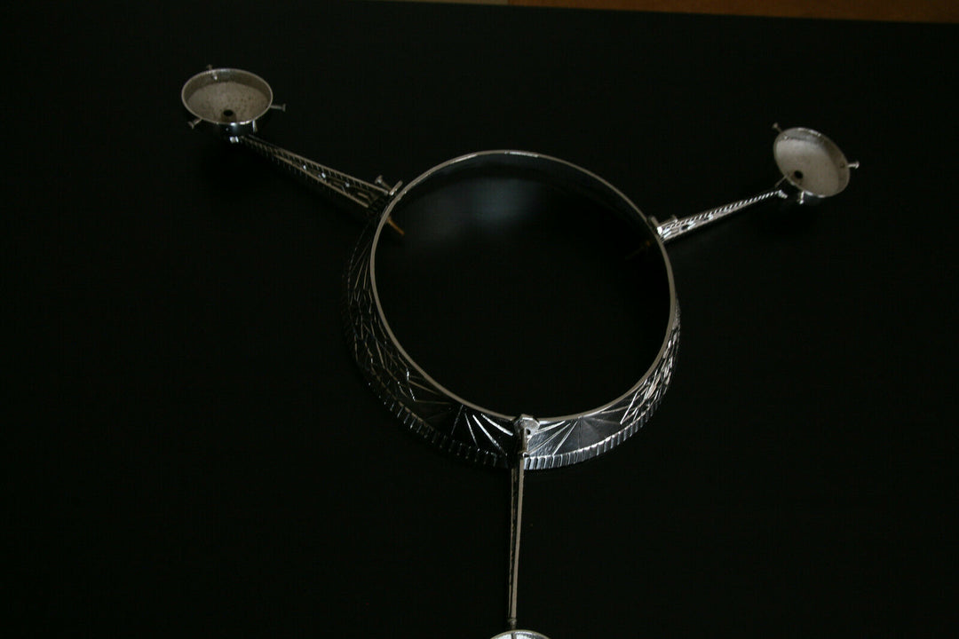 original Muller Freres Art Deco Leuchter in perfektem Zustand, signiert
